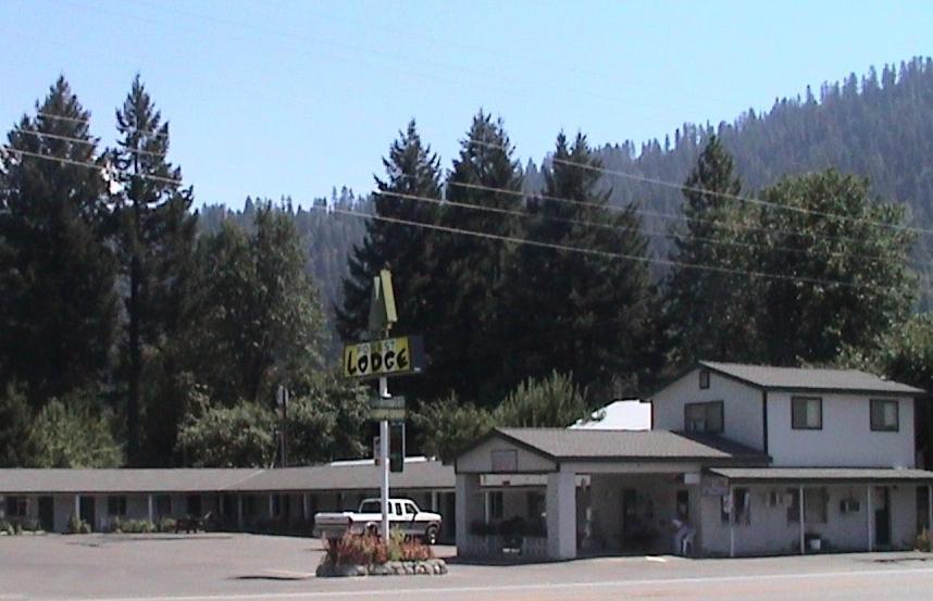 Forest Lodge Motel Happy Camp Экстерьер фото